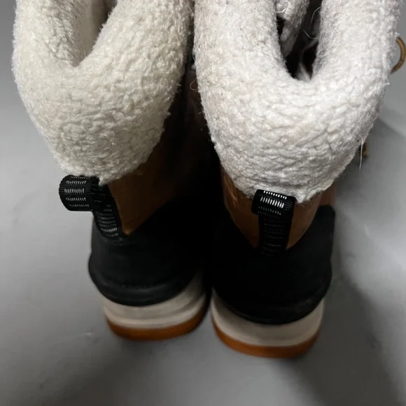 Carhartt Women's Pellston Waterproof Insulated 8 inch Boot, Tan Nubuck WOMENS 10 - Picture 7 of 14